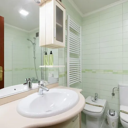 Estudio Moderno Con Parking By