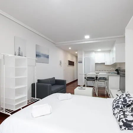 Lejlighed Estudio Moderno Con Parking By