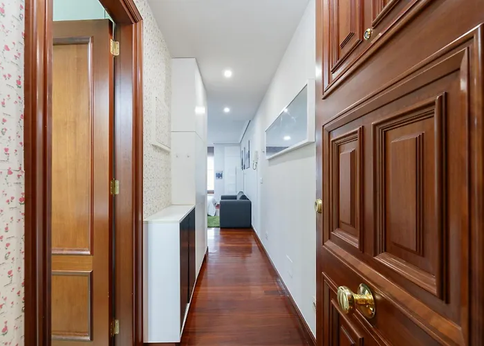 Estudio Moderno Con Parking By